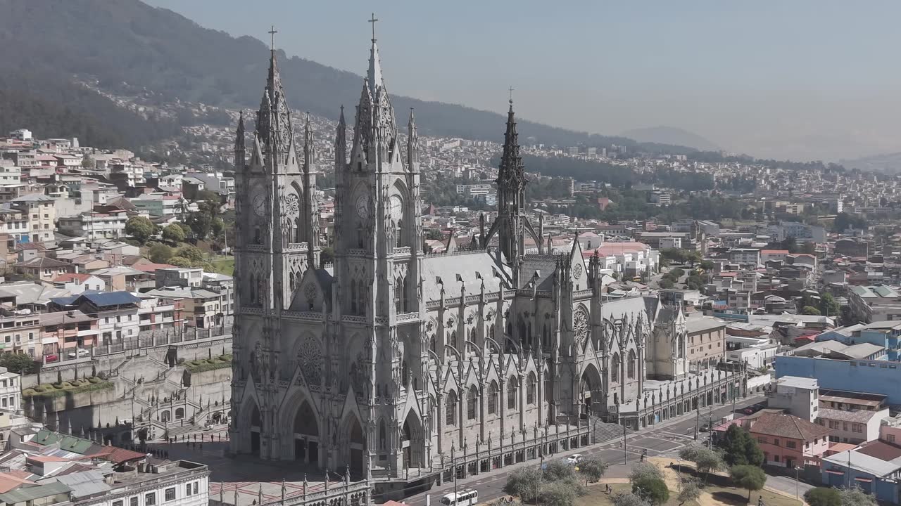La misma toma antes de colorizarla